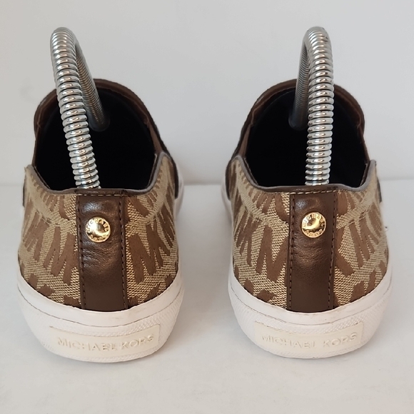 Michael Kors Tan and Brown Logo Slip-On Loafers - Picture 4 of 9